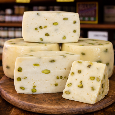 Pecorino Toscano Stagionato with Bronte Green Pistachio D.O.P – “Il Frastuchino” 400g